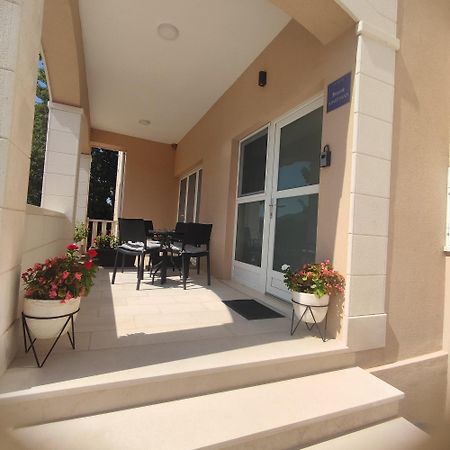 Ivano Appartement Ston Buitenkant foto